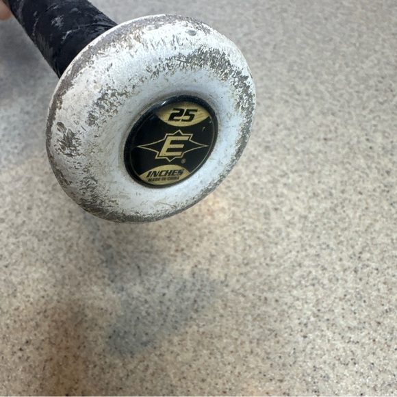 Easton Stealth Tball Baseball Bat, TST12, 25”, 12.5 Oz, 2.25”barrel - Picture 7 of 8